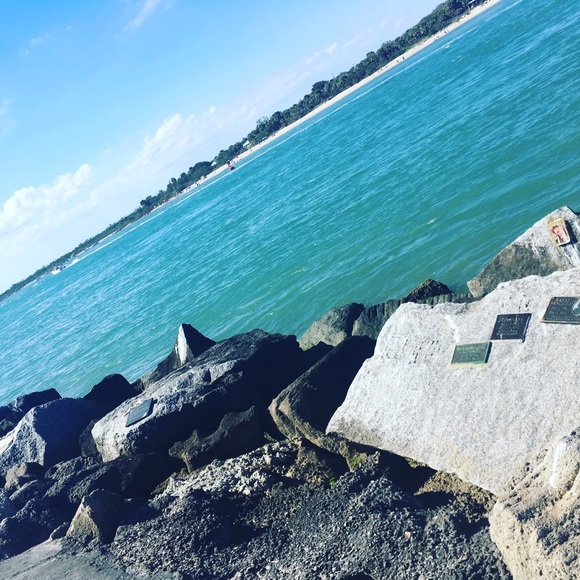 Meet your Posher, Elizabeth - Picture 7 of 8